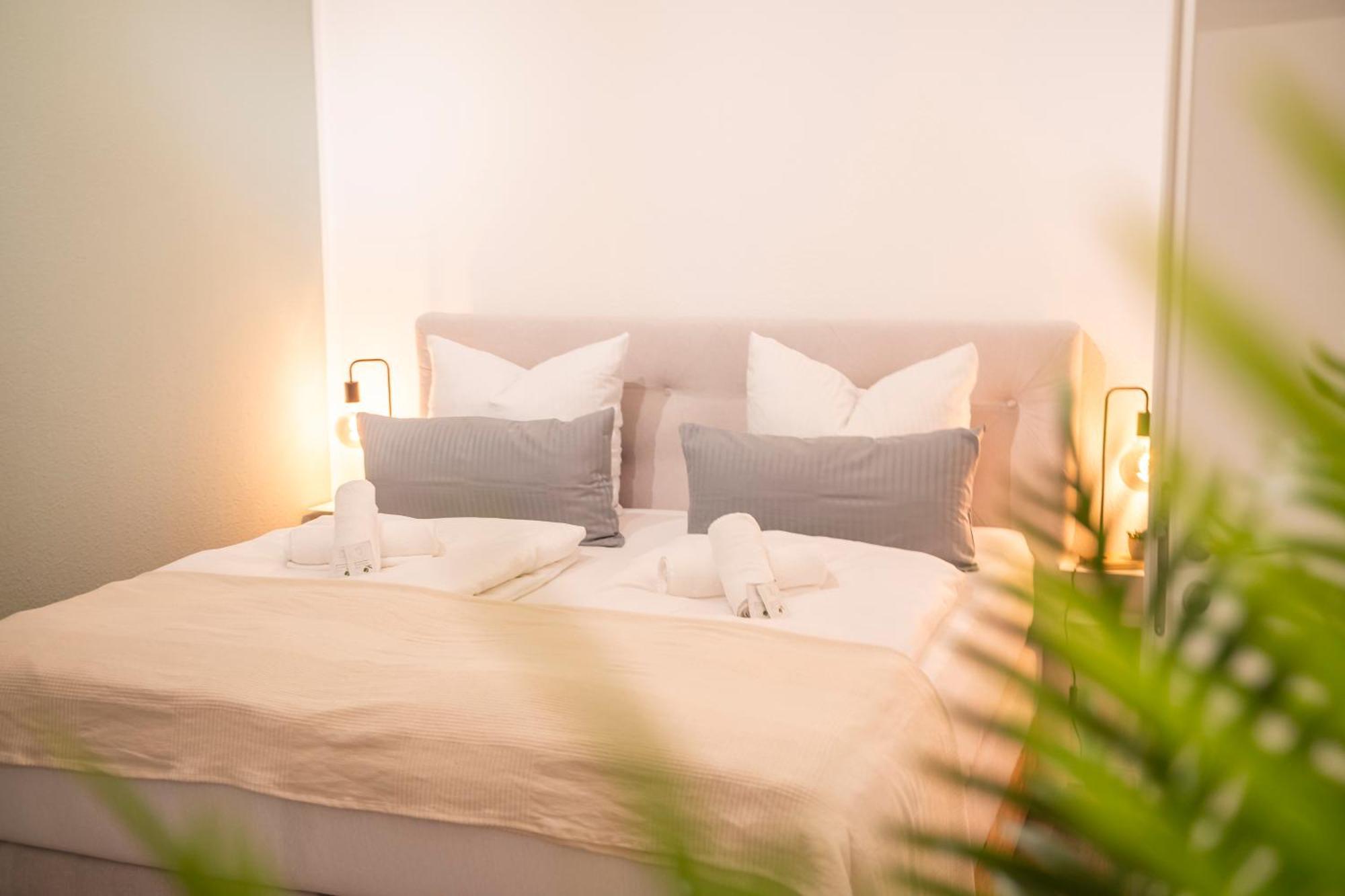 Rr - Spacious Apartments - Central - Parking Magdeburg Bagian luar foto