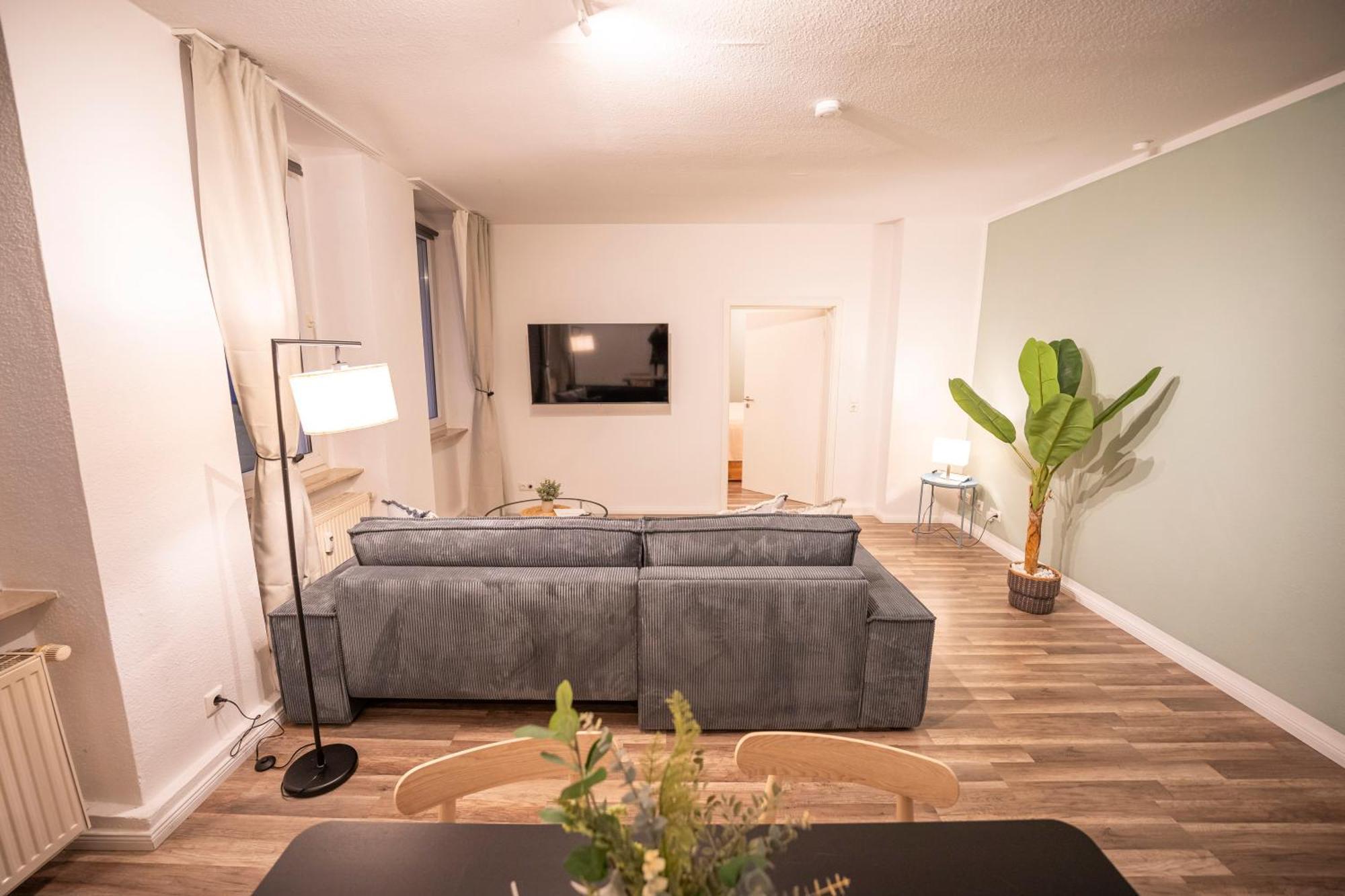 Rr - Spacious Apartments - Central - Parking Magdeburg Bagian luar foto